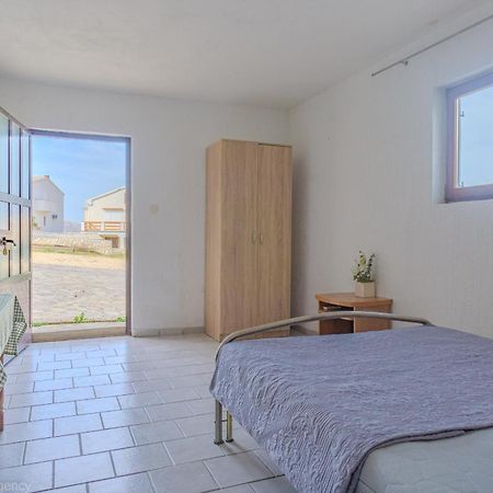Kob Orog Good Location With Sea Views And Modern Decor Apartamento Metajna Exterior foto
