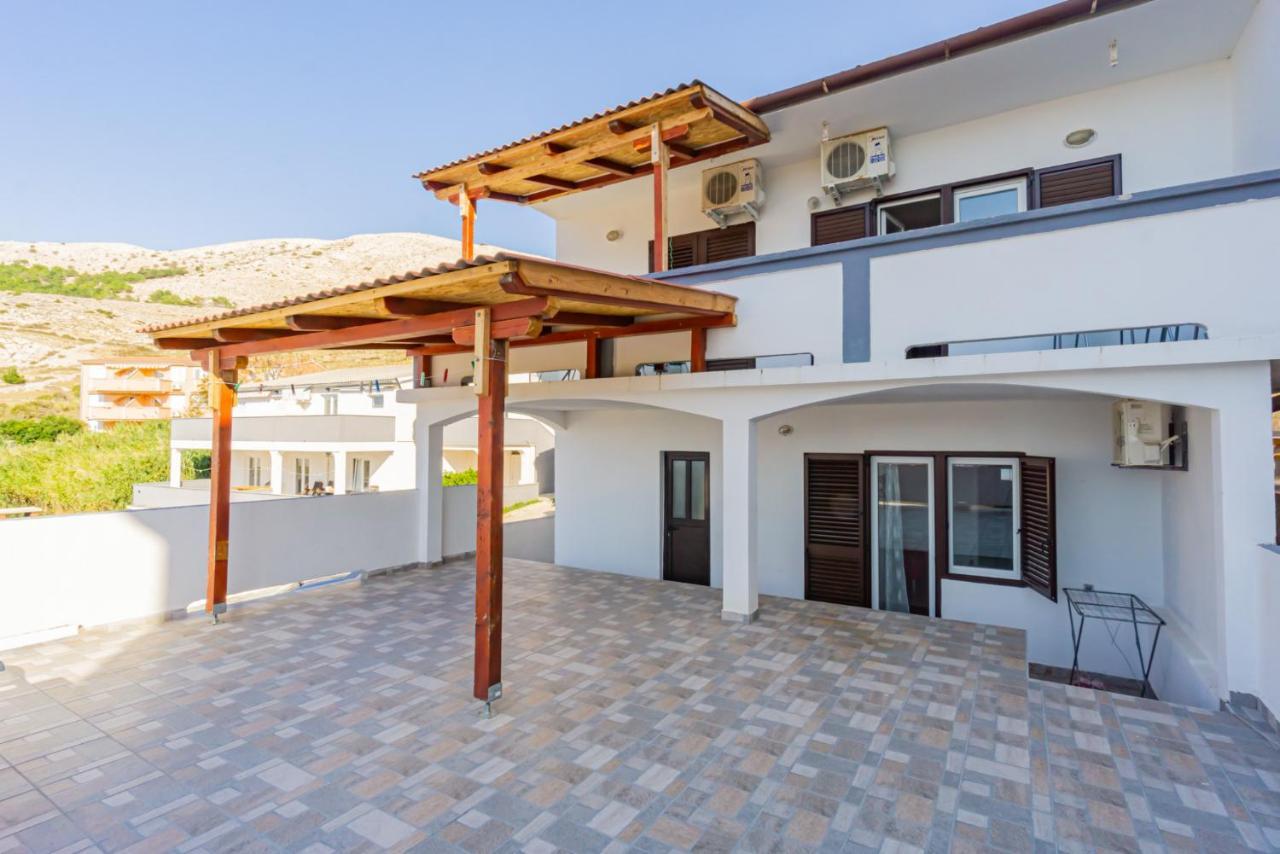 Kob Orog Good Location With Sea Views And Modern Decor Apartamento Metajna Exterior foto