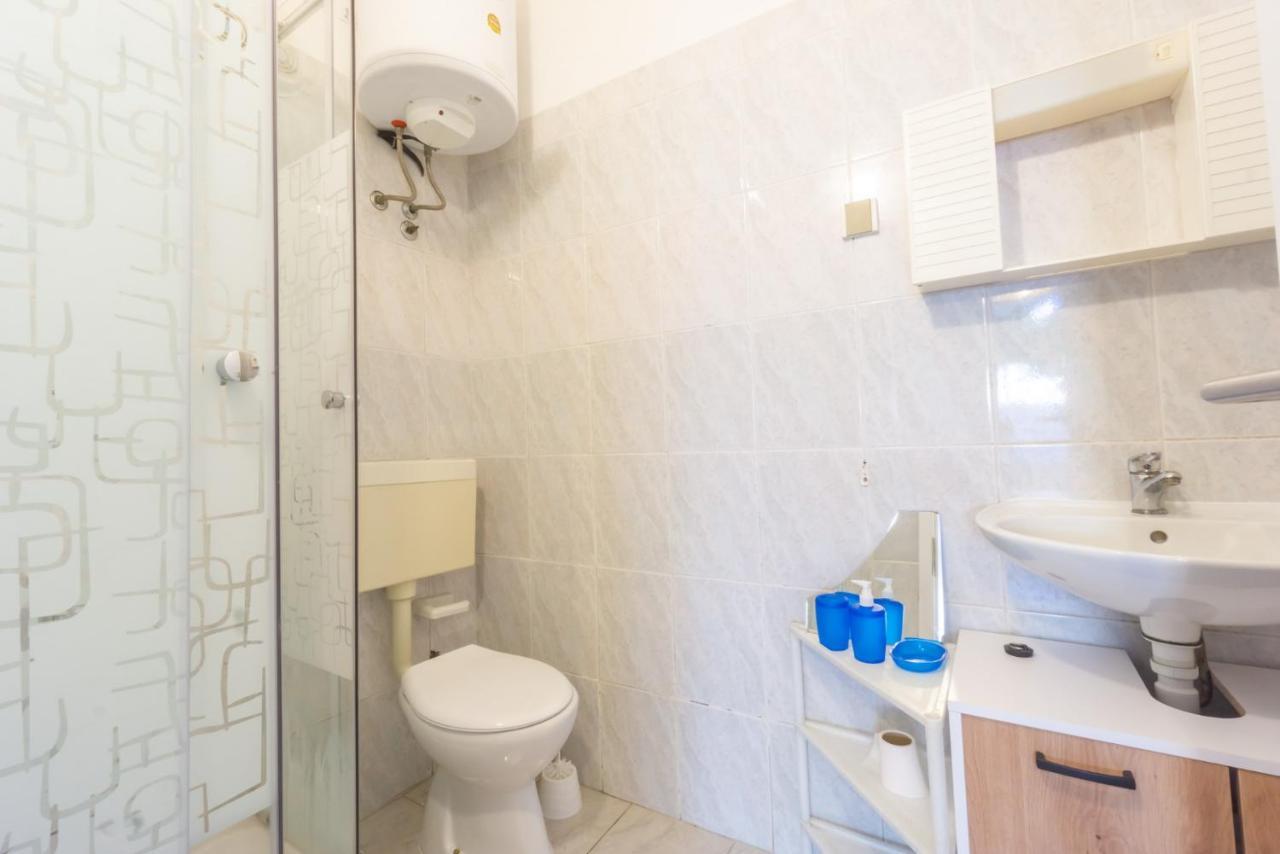 Kob Orog Good Location With Sea Views And Modern Decor Apartamento Metajna Exterior foto