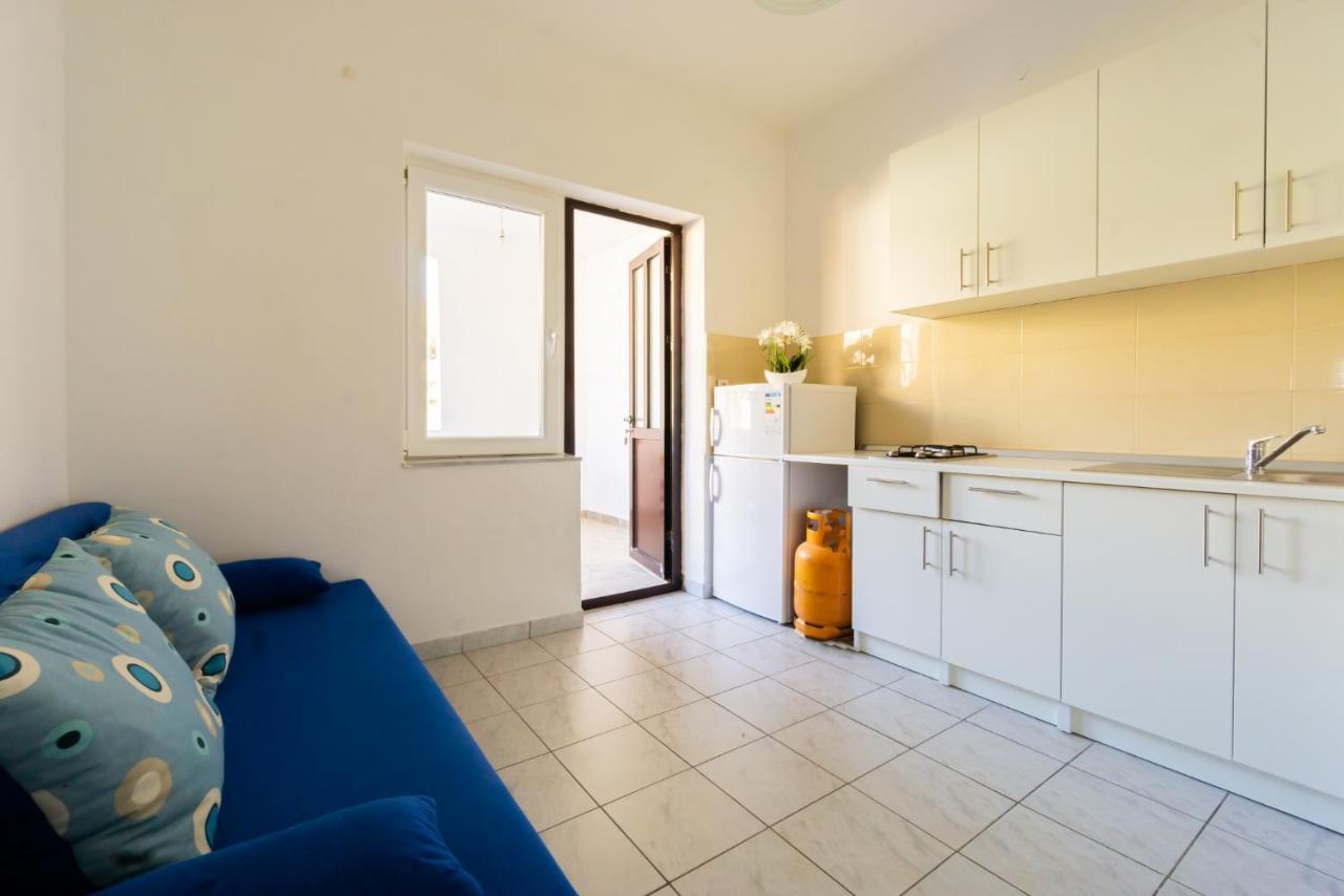 Kob Orog Good Location With Sea Views And Modern Decor Apartamento Metajna Exterior foto